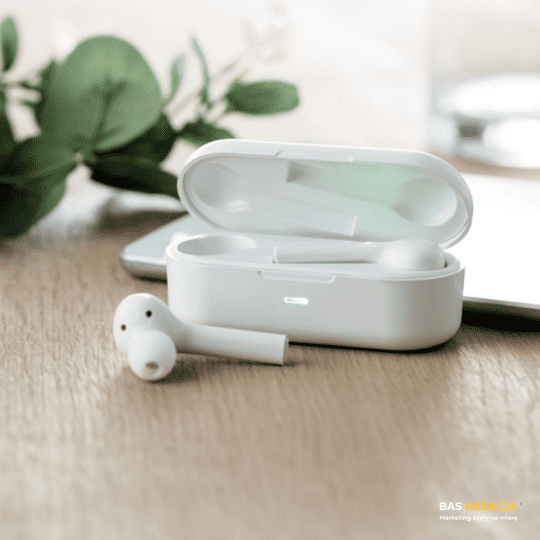 słuchawki bezprzewodowe z logo