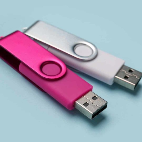 pendrive-logo (2)