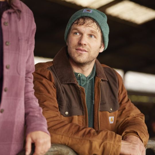 carhartt-kurtki-logo