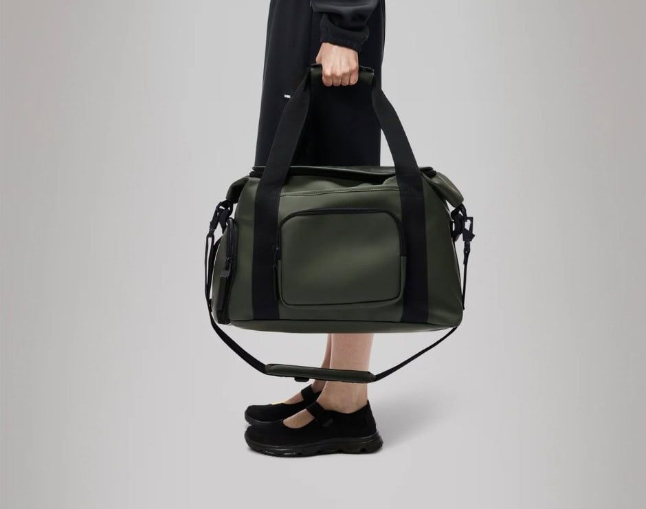 laptop-case-rains-baskreacja (1)